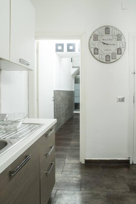 4 Canti Central Cozy Apt In Via Maqueda باليرمو المظهر الخارجي الصورة